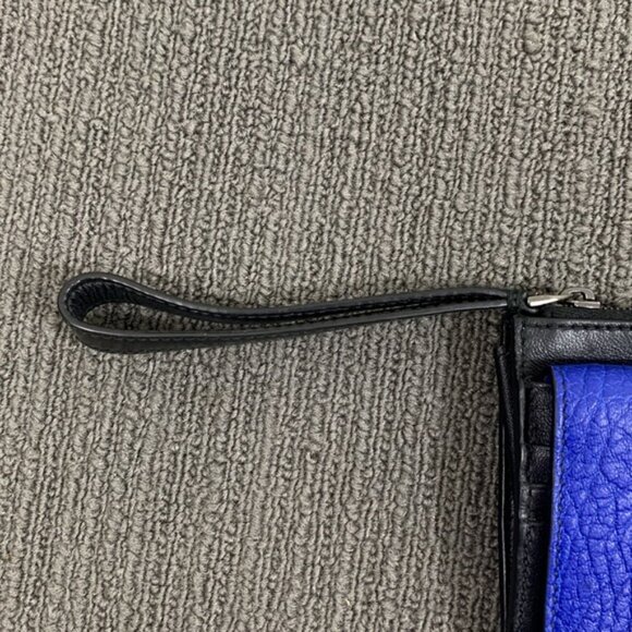 30 Studio Maggio Wallet Womens Small Black Blue Leather Snap Clutch Zip Wristlet - Picture 9 of 14